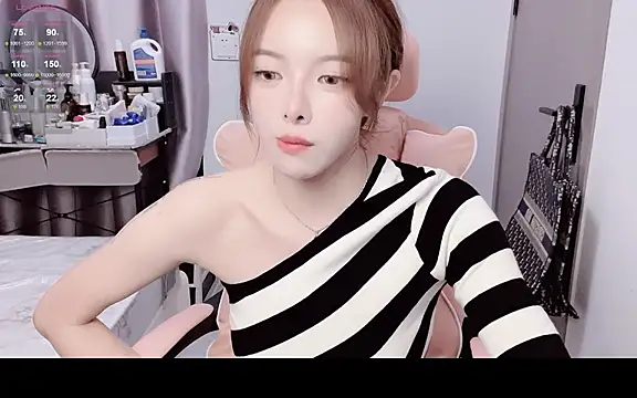 AmyySC online show from October 28, 2:56 pm