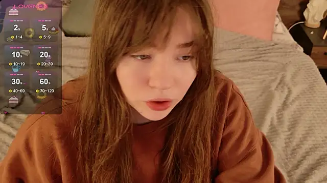 Moon  Bunny online show from May 17, 3:33 pm