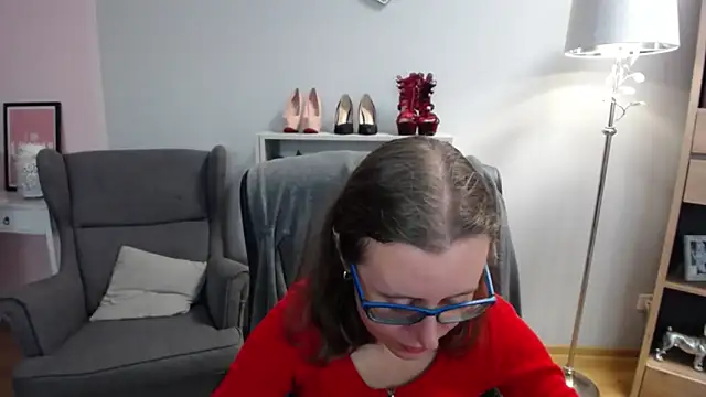 sweetxLizzy online show from October 6, 4:40 am