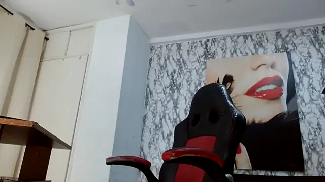 mariani smith online show from November 18, 12:06 pm