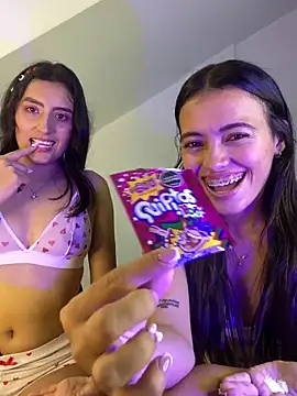 Lily  18 online show from October 31, 4:03 am