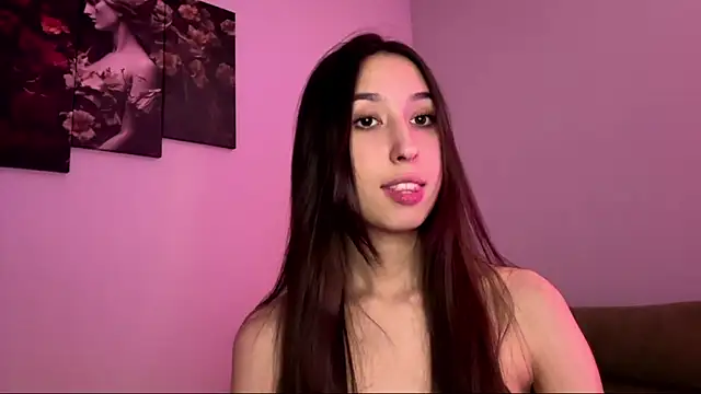 Snapshot of milastretch chatting on October 8, 10:36 pm milastretch online show from October 8, 10:36 pm