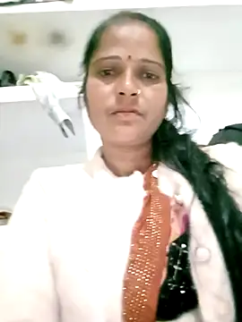 Cutreet online show from December 15, 11:32 pm