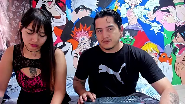 Snapshot of RoxyandAron2 chatting on October 11, 5:59 pm RoxyandAron2 online show from October 11, 5:59 pm