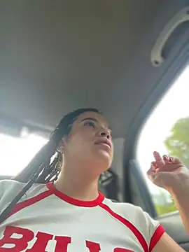JuanitaMore01 online show from July 10, 11:04 pm