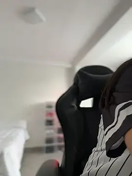JuanitaMore01 online show from June 29, 8:52 pm