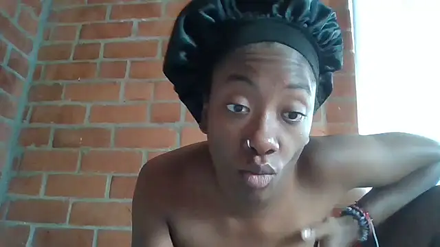 DarkHoneyy online show from February 24, 3:54 pm