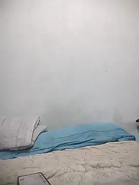 melcarioca1111 online show from September 27, 7:32 pm