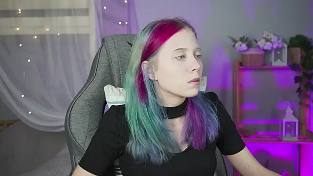 SakuraBliss online show from November 13, 5:56 pm