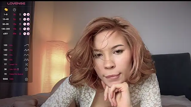 delannaspritzzz online show from April 8, 8:22 pm