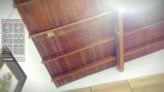 Isabelagomez1 online show from September 14, 10:29 pm