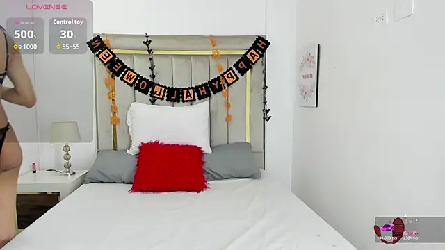 lapiz lazuli12 online show from November 1, 3:54 am