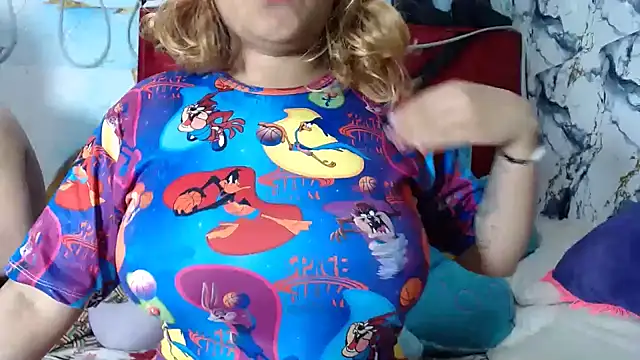 hot lady19 online show from November 25, 1:08 am