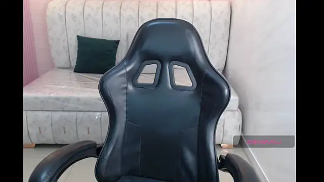 ambar fox s online show from September 24, 3:05 am