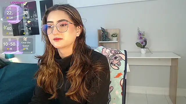 Snapshot of madame_lottie chatting on September 23, 12:25 pm madame lottie online show from September 23, 12:25 pm