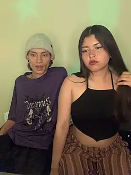 Karma And Sex online show from November 21, 7:43 am