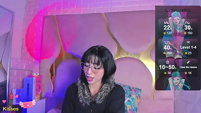 Niina Sissy online show from April 16, 2:01 am