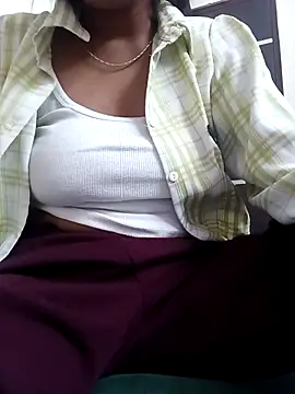 kissujaan online show from October 15, 6:21 pm