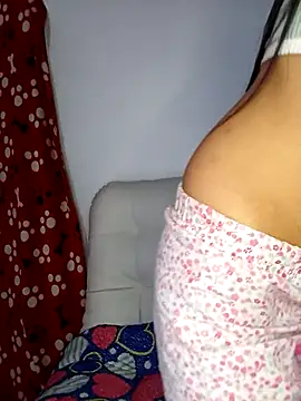 Madow Lu online show from September 18, 2:21 am