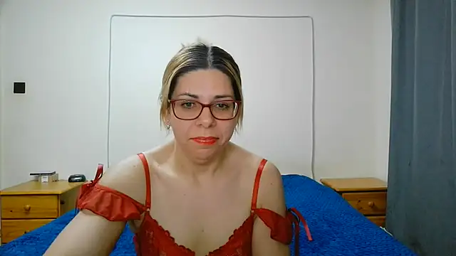 MysticBlue69 online show from July 12, 9:37 pm