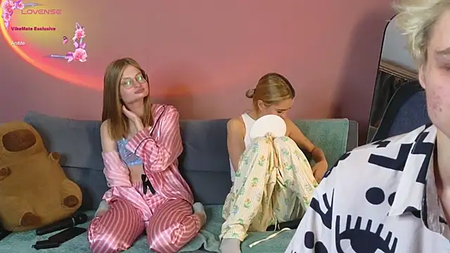  pikachu0 0 online show from December 14, 12:11 pm