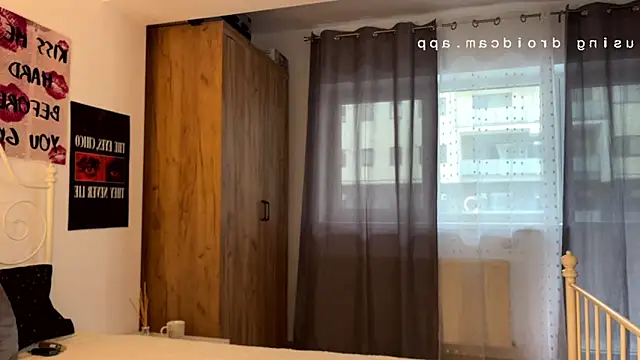 ScarlettSmithX online show from April 21, 6:31 am