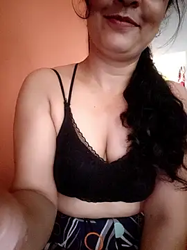 Snapshot of CUTE-PX chatting on September 10, 5:18 am CUTE-PX online show from September 10, 5:18 am