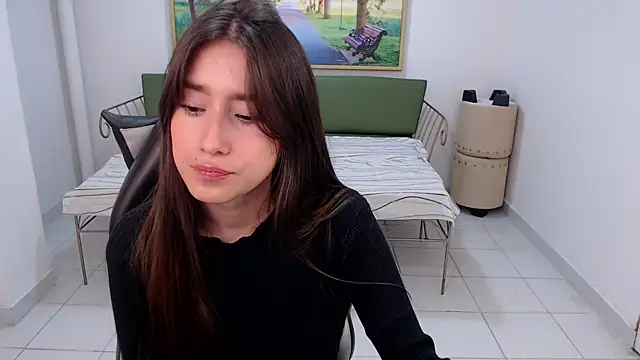 Snapshot of Adhara_Kitten chatting on September 17, 1:09 pm Adhara Kitten online show from September 17, 1:09 pm