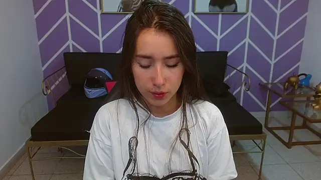 Adhara Kitten online show from January 10, 12:54 pm