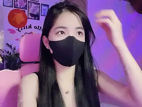 keelinnn19 online show from September 8, 8:08 pm