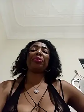 SEXYMOANSXX online show from March 12, 10:40 am