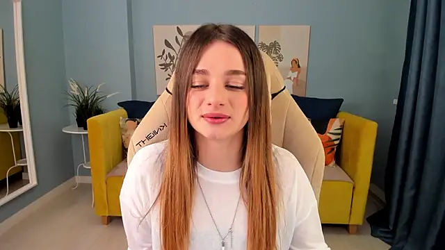 SweetyLicky online show from September 23, 4:49 pm