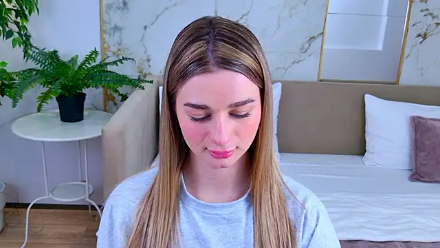 SweetyLicky online show from February 19, 8:29 pm