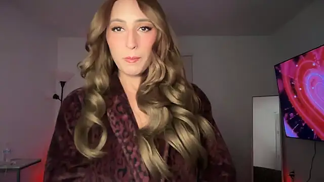 miasecretx online show from November 17, 4:35 am