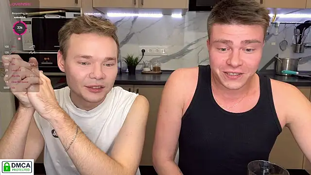 Snapshot of holy_eggs_02 chatting on October 8, 6:12 pm holy eggs 02 online show from October 8, 6:12 pm