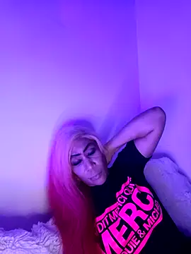 iamlalamilano online show from February 2, 10:09 pm