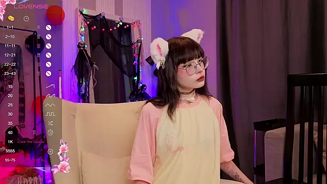 Misa Perfect online show from November 8, 11:48 am