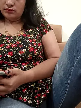 Snapshot of Disha-sexy chatting on October 13, 7:05 pm Disha-sexy online show from October 13, 7:05 pm