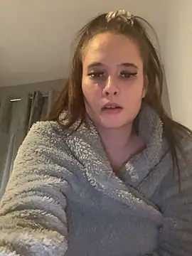 LollyLove  online show from December 5, 9:16 pm