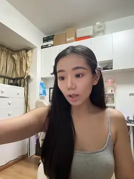 Snapshot of jiajia_L chatting on October 9, 2:21 pm jiajia L online show from October 9, 2:21 pm