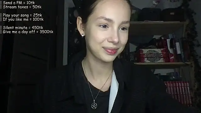 Yuna5343 online show from June 1, 7:26 pm