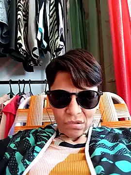 Lulypsicologasexual online show from October 18, 3:15 pm