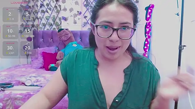 Estrella  sex online show from September 28, 8:25 pm