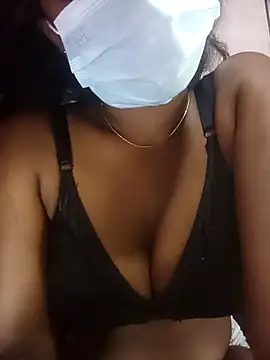 MickMicky online show from October 22, 4:06 am