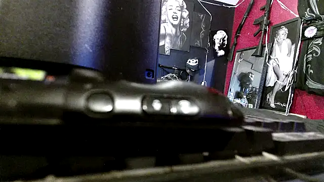 Splash Queen420 online show from December 17, 8:07 am