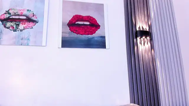 Monika-Ruiz online show from March 31, 8:20 pm