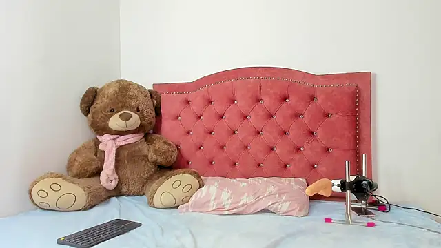 Nataly evans18 online show from September 25, 5:50 am