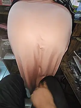 indianhotwife639 online show from June 21, 12:09 pm