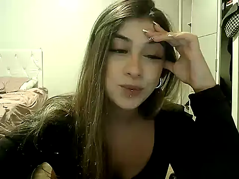 Becca B online show from April 18, 1:30 am