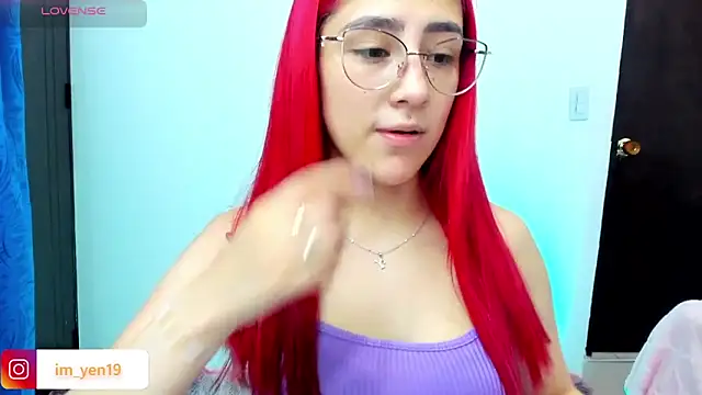 Snapshot of adahraa_younng chatting on September 22, 8:07 pm adahraa younng online show from September 22, 8:07 pm